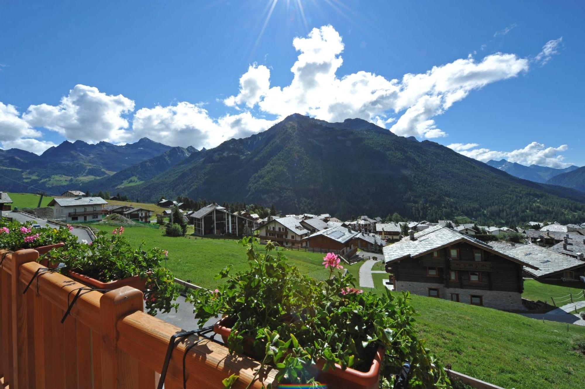 Gresil Residence Champoluc Exteriör bild